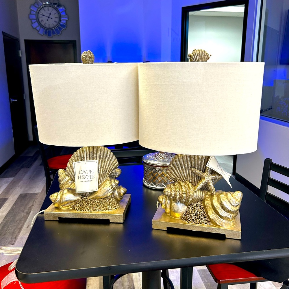 Cape home lamps